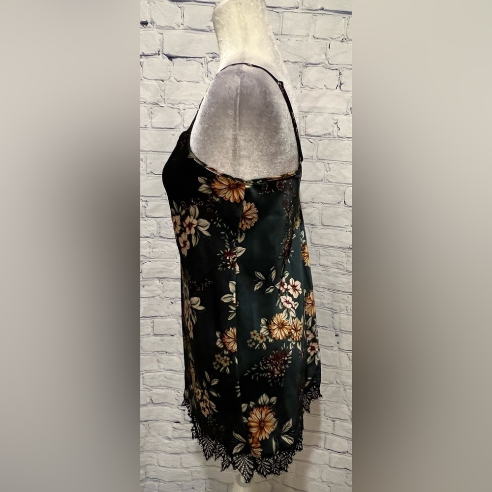 INC International Concepts Silky Chemise Gown Teddy Green Floral Size XS - Picture 4 of 9
